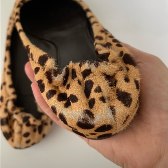 Tory Burch Ballet Flats Animal Print - Picture 6 of 8